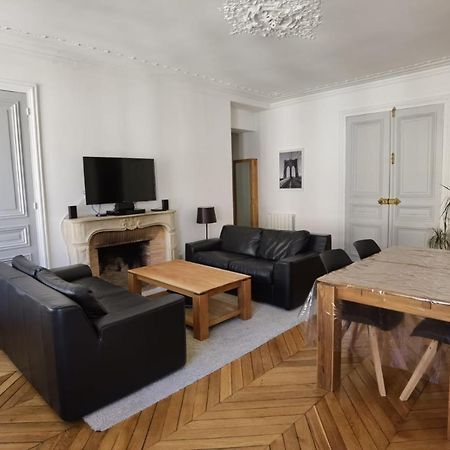 Апартаменты 3 Pieces 4****, Au Coeur Du Quartier Historique Версаль Экстерьер фото